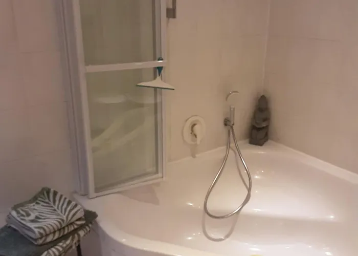 Zur Hozbachschlucht *